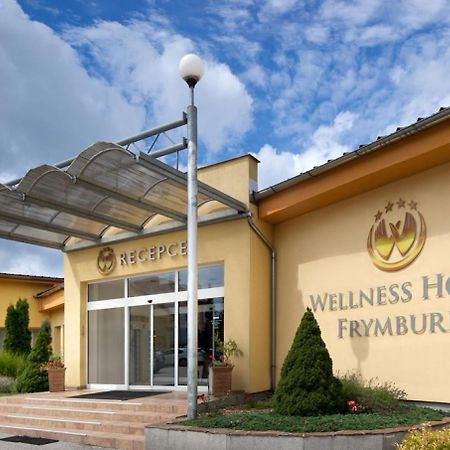 Hotel Frymburk Buitenkant foto